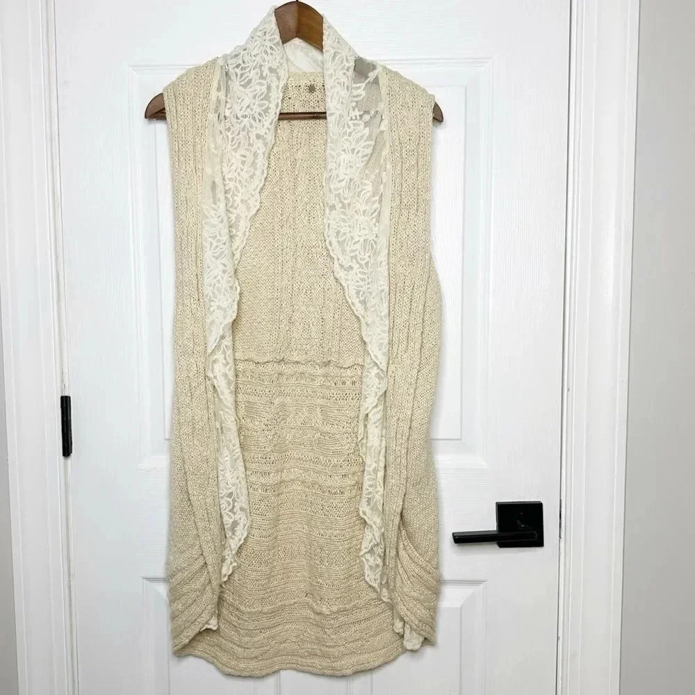 KNITTED & KNOTTED Anthropologie Beige Tan Open Cardigan White Lace Trim Long M/L